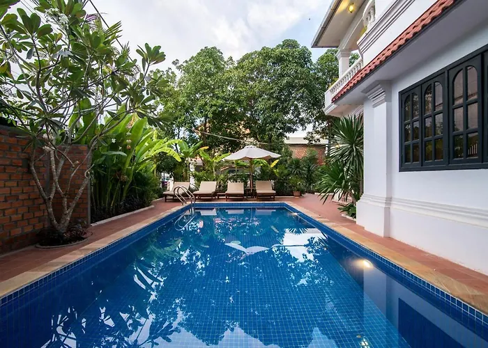 Hotel Moni Angkor Villa 3*