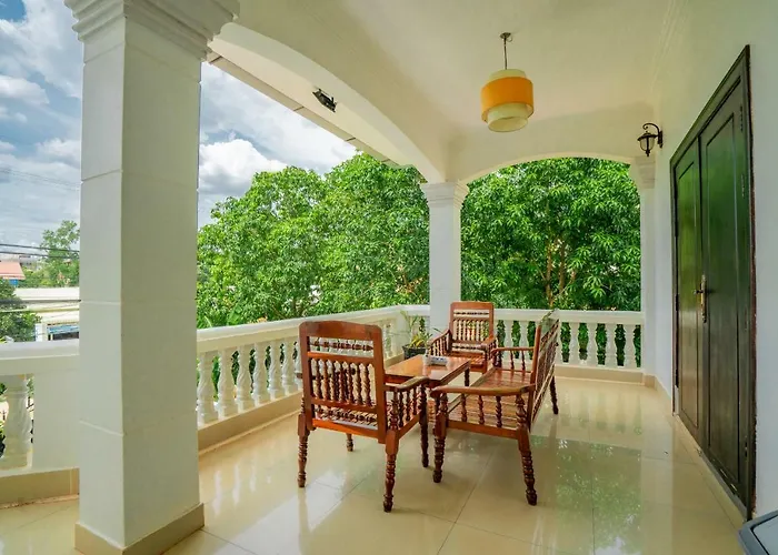 Hotel Moni Angkor Villa 3*